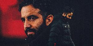 关系破裂！英媒：高层想踢攻势足球但阿莫林太保守，双方爆发争吵