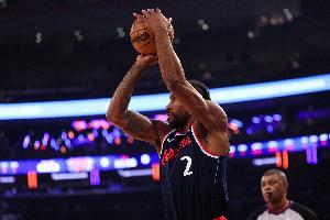 今夕是何年~小卡生涯第二次至少连续20场20+ 首次是7年前在猛龙