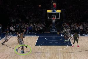 亏麻了！戈贝尔垫脚文班被吹一级恶意+技犯 马刺罚4球还有球权！