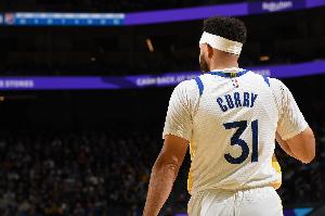 队记：勇士主场迎战尼克斯 除赛斯·库里外其他人均可以出战比赛