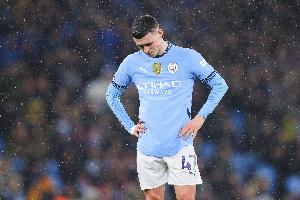 曼晚为曼城评分：福登B席等多人5分，罗德里4分最低 塞梅尼奥6分