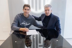 挪威新晋国脚！博洛尼亚官方：布兰20岁中卫埃温德·赫兰德加盟