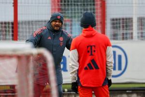 首发1/3青训！队报：拜仁很认可现在孔帕尼培养青训球员的方式