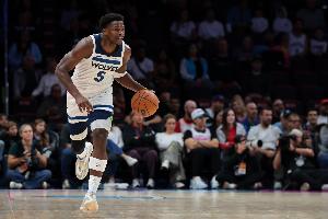 赛季刚刚过半~上赛季NBA一共13名50+先生 本季至今已经11个