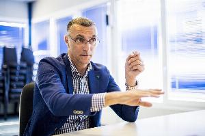 贝尔戈米：拉比奥特改变了米兰，他跟魔笛等人组成了强大的中场