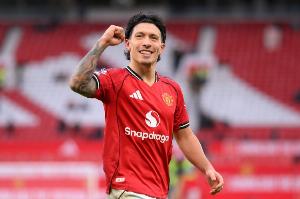 赛前遭斯科尔斯嘲讽！利马回应：我不在乎，我告诉他来我家说都行