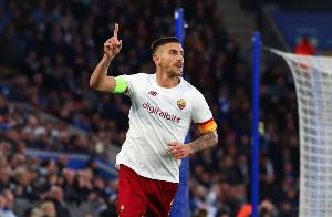 斯基拉：罗马与佩莱格里尼商谈续约至2029年，球员愿意降薪留队