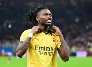 意天空预测米兰对阵莱切首发：魔笛可能轮休，莱奥搭档普利西奇