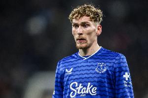 阿什利·扬：放走加纳是曼联的重大损失，本赛季他的表现越来越好