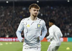 邮报：阿斯顿维拉仍有意亚伯拉罕，还需为埃利奥特找到离队方案