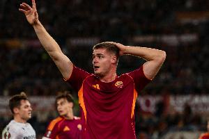 记者：罗马寻求清理埃文·弗格森，富勒姆等俱乐部对他感兴趣