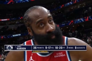 哈登：我们的年轻球员为比赛准备得非常充分 功劳属于他们！