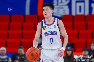 下半场主打串联！林庭谦10中4拿到12分3板6助 末节拼到5犯