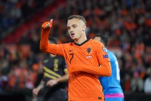 土媒：加拉塔萨雷与诺阿·朗达成协议，租借半赛季可3000万欧买断