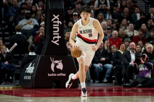 7天6赛！杨瀚森工作室：追赶太阳的人继续冲 奔波是未来的勋章