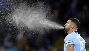 亨利：曼城做不好逼抢，阻断不了反击，还失去了能补位一切的沃克