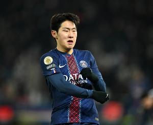 巴黎人报：李刚仁不打算在冬窗离开巴黎，暂时并未考虑加盟马竞