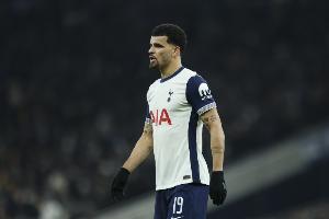 索兰克成热刺队史第5位欧冠首秀进球球员，也是第二位英格兰球员